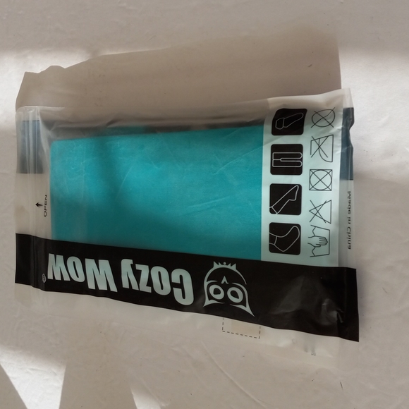 Women's Tights - Picture 1 of 3